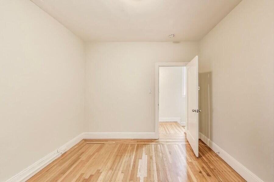 608 Masonic Ave - Photo 7 of 22