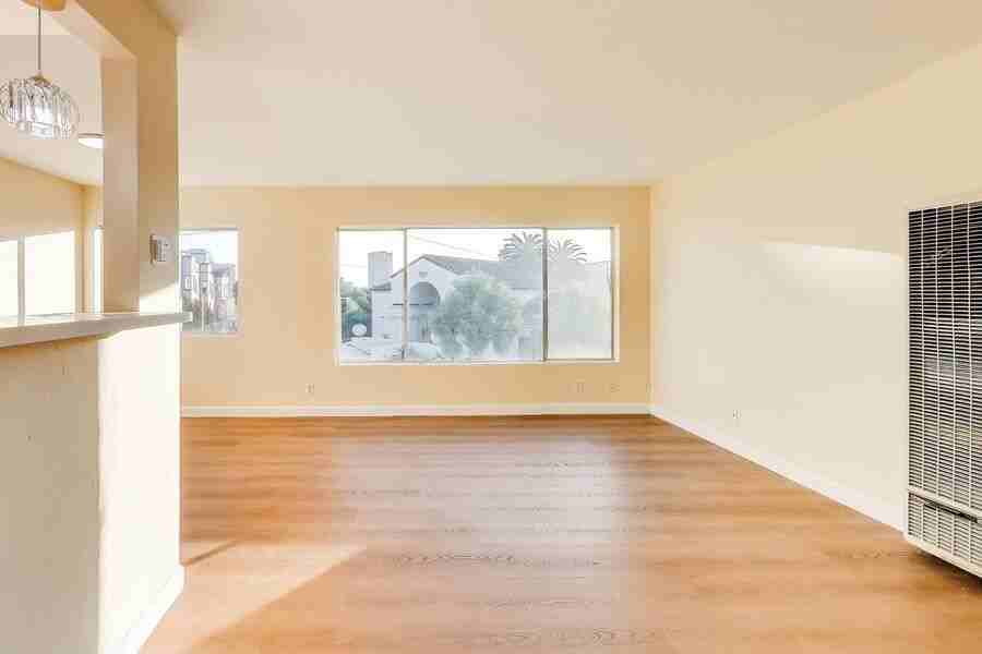 295 Buchanan St #105 - Photo 3 of 11