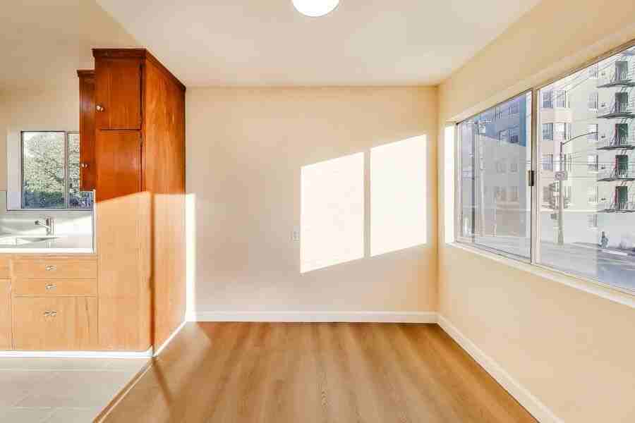 295 Buchanan St #105 - Photo 5 of 11