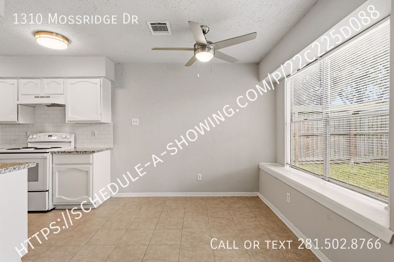 1310 Mossridge Dr - Photo 5 of 13