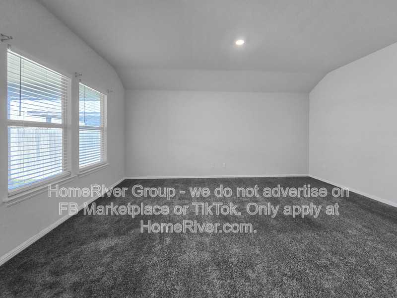 10356 Fort Elliott Trl - Photo 3 of 22