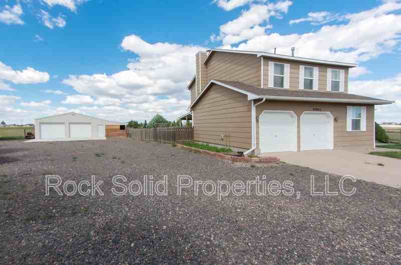9902 Cherry Wood Ln - Photo 4 of 40