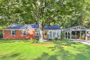 815 King George Dr - Photo 1 of 1