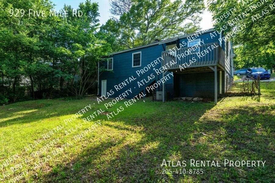 929 Five Mile Rd - Photo 5 of 19