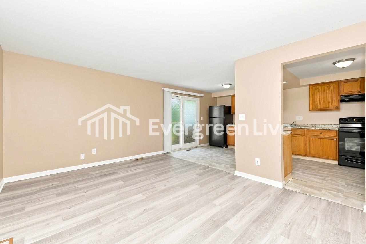 7528 Mount Ranier - Photo 5 of 15