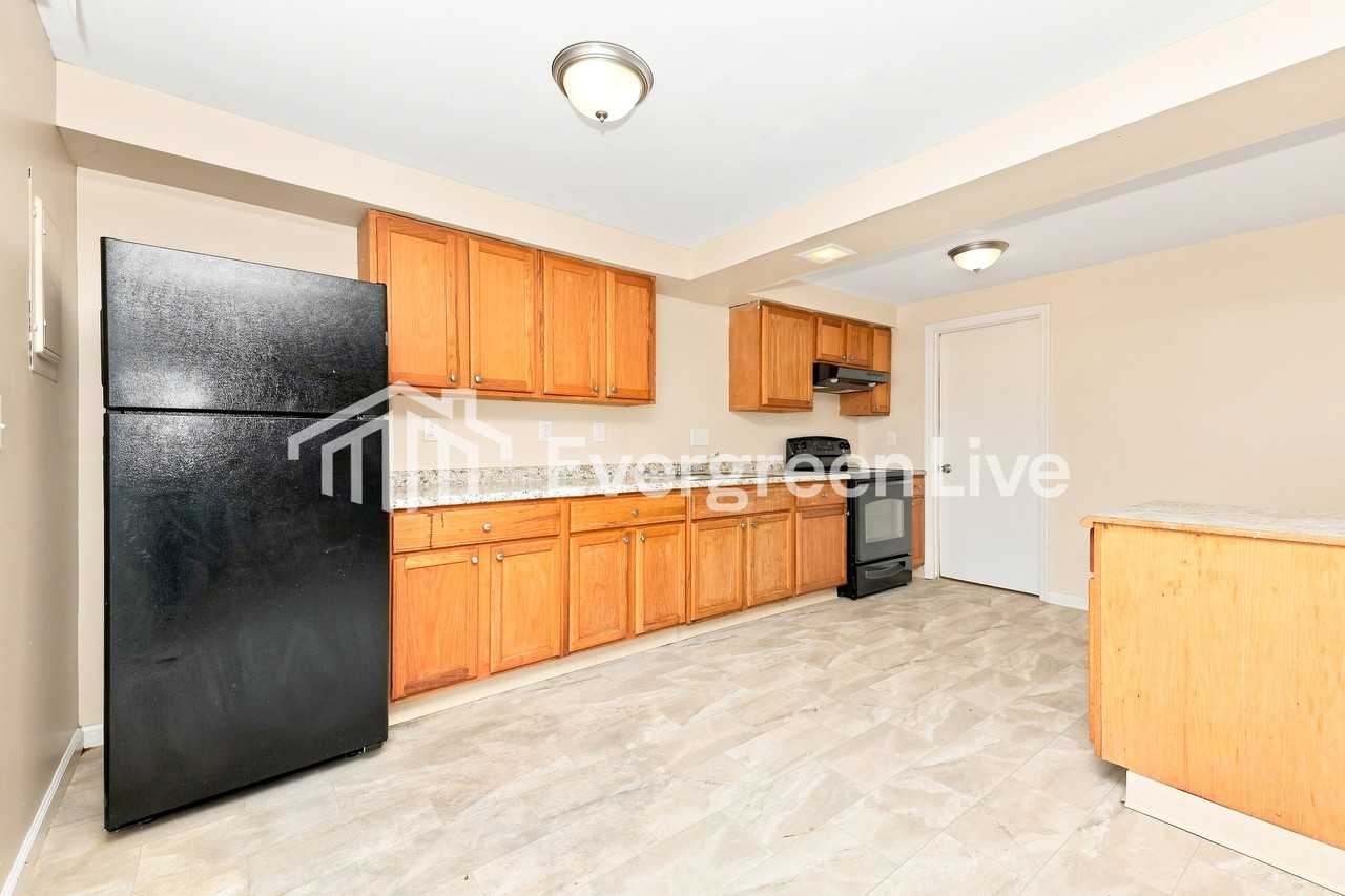 7528 Mount Ranier - Photo 7 of 15