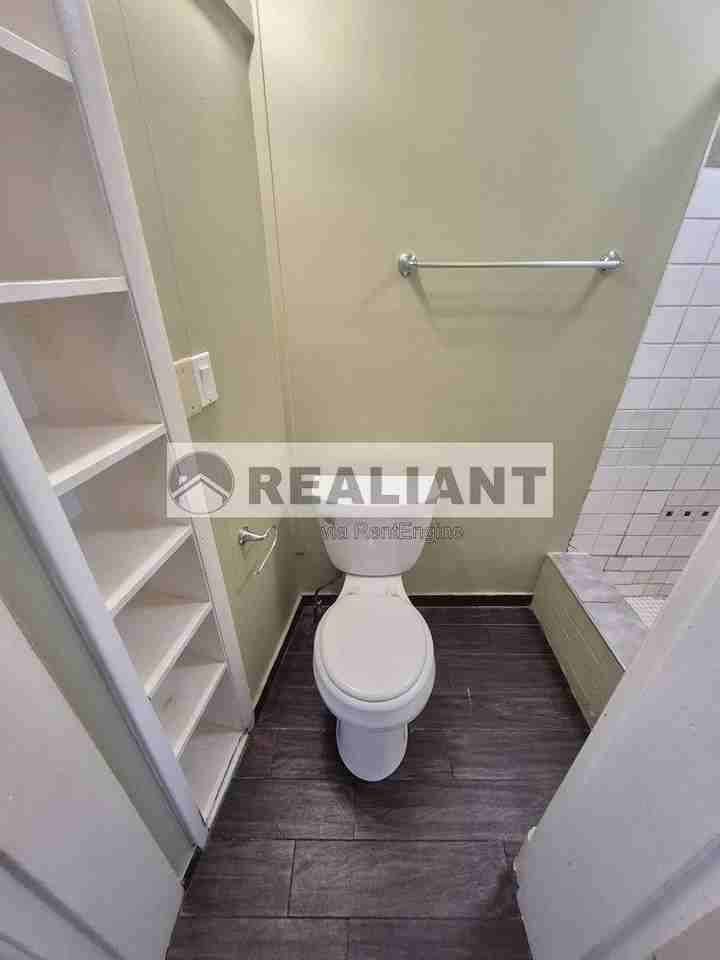 716 Lewis St #2 - Photo 5 of 8