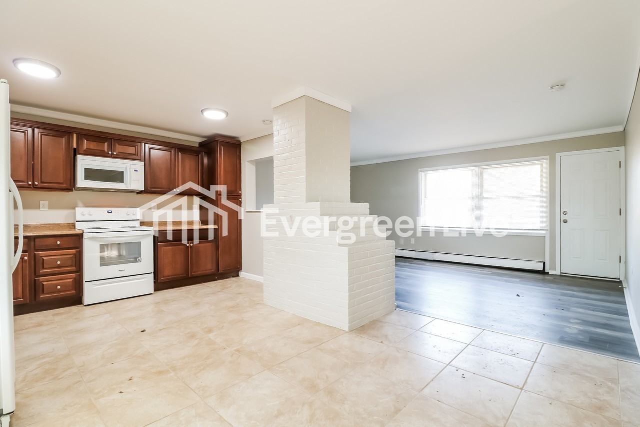 252 Blue Ridge Dr - Photo 3 of 15