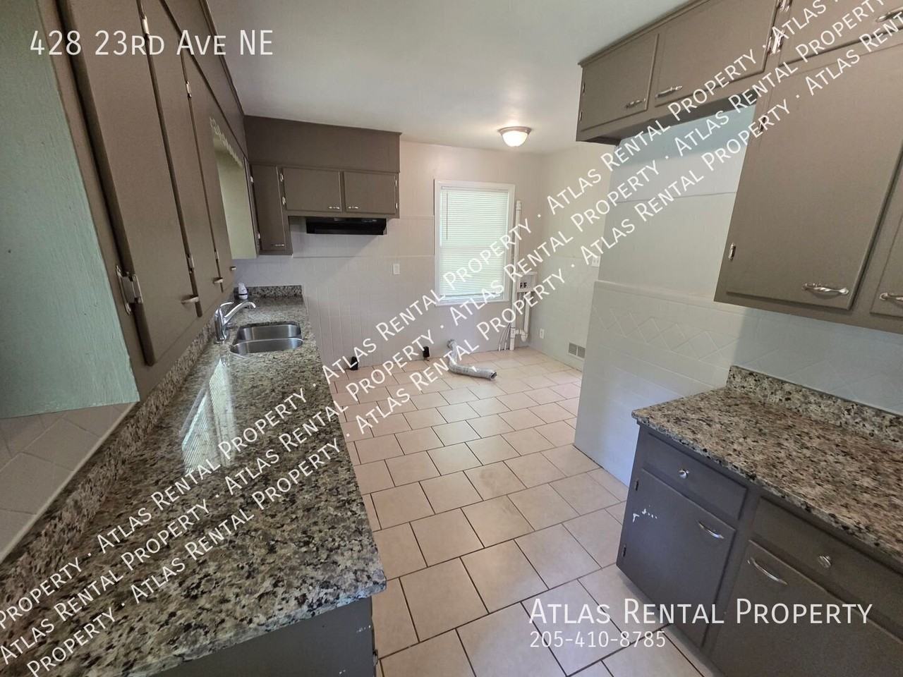 428 23rd Ave Ne - Photo 6 of 7