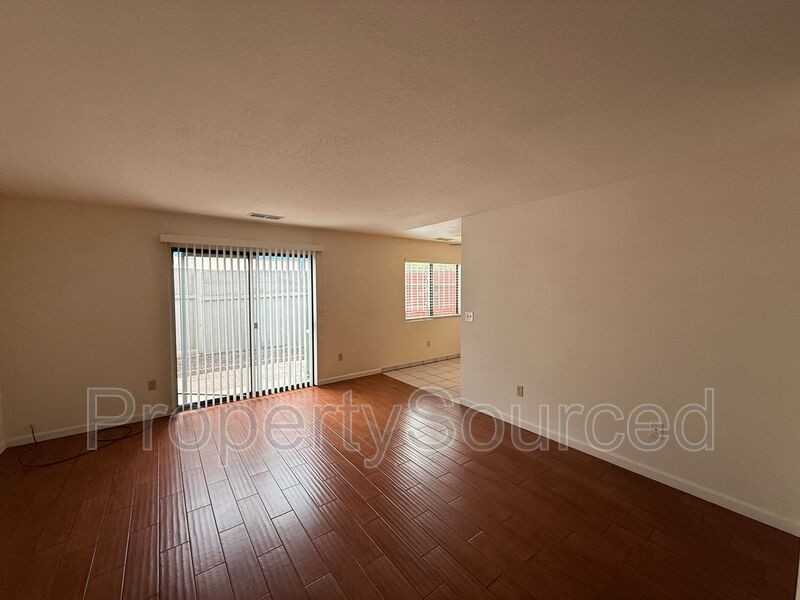 2717 Janna Ave #3 - Photo 2 of 33