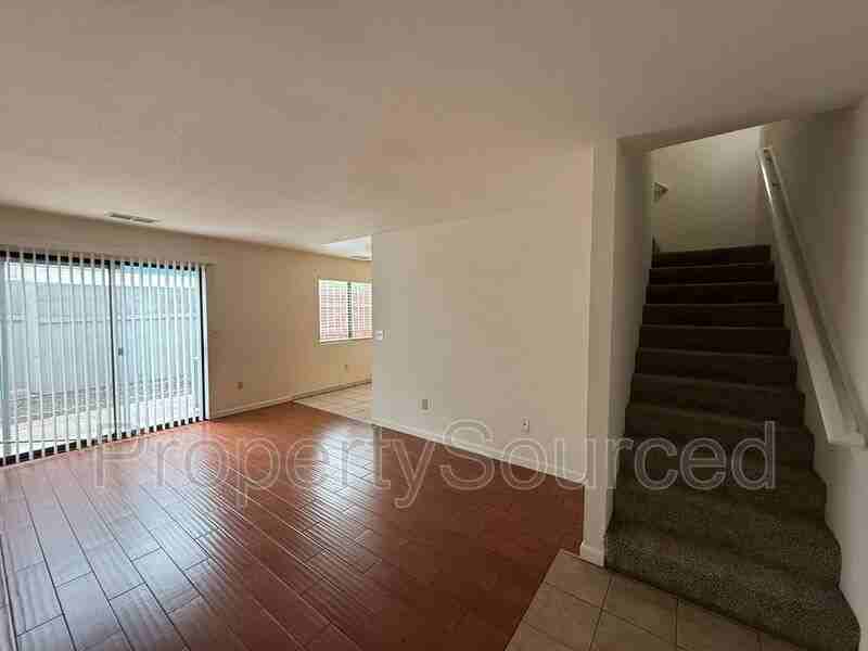 2717 Janna Ave #3 - Photo 3 of 33