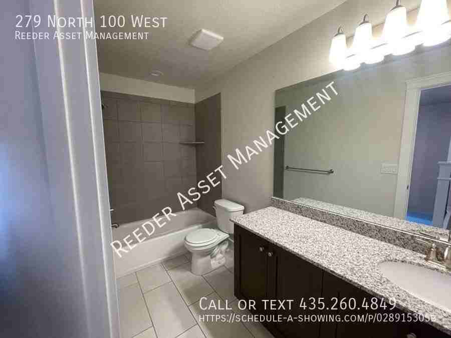 279 N 100 W - Photo 6 of 22