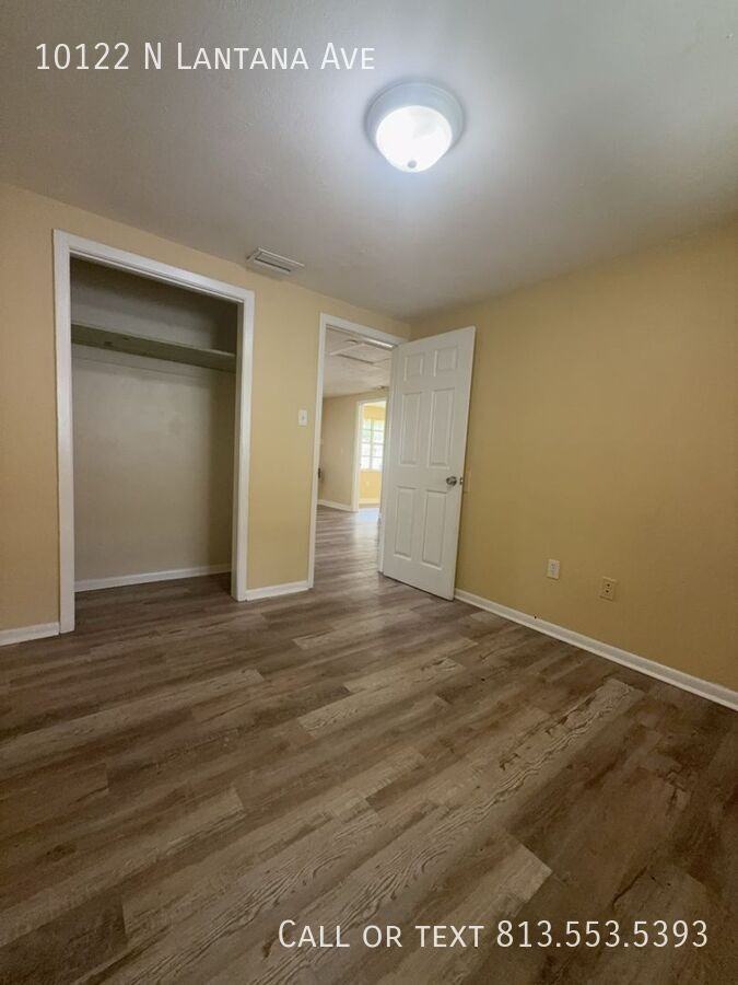 10122 N Lantana Ave - Photo 7 of 34
