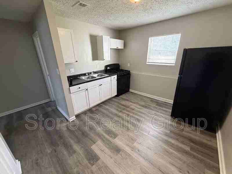 2310 N Ritter Ave #26 - Photo 2 of 6