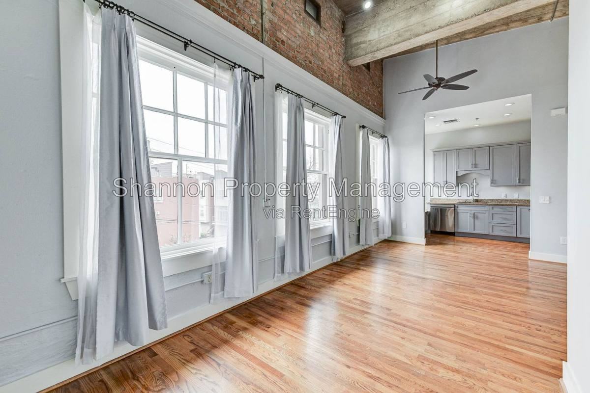 2700 Albany St #3B - Photo 6 of 20
