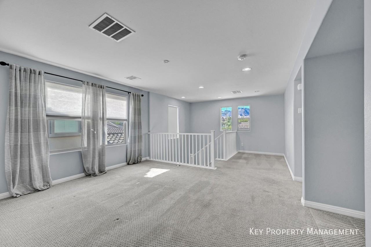 12297 Argent Bay Ave - Photo 7 of 25
