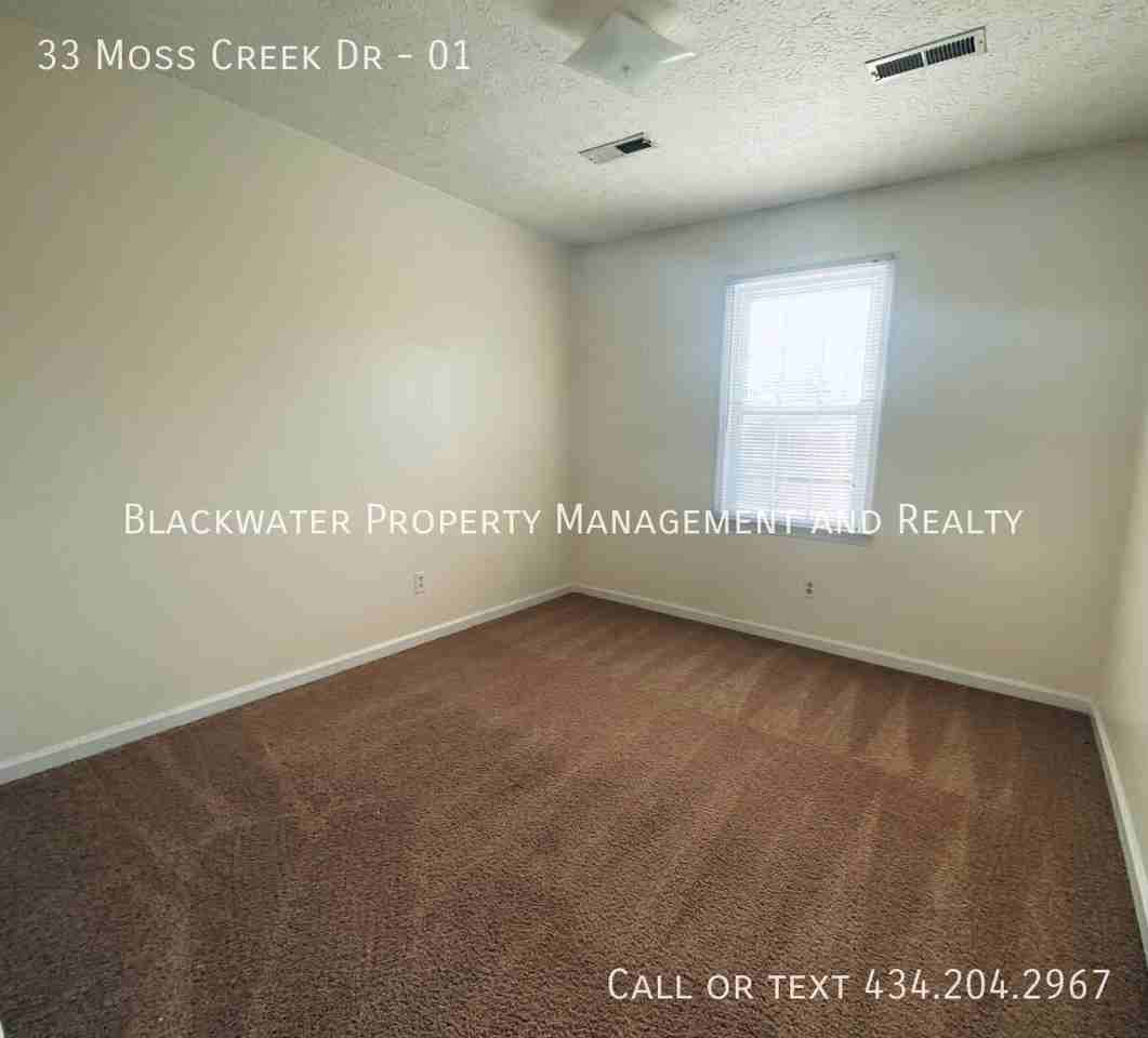 33 Moss Creek Dr #01 - Photo 6 of 7