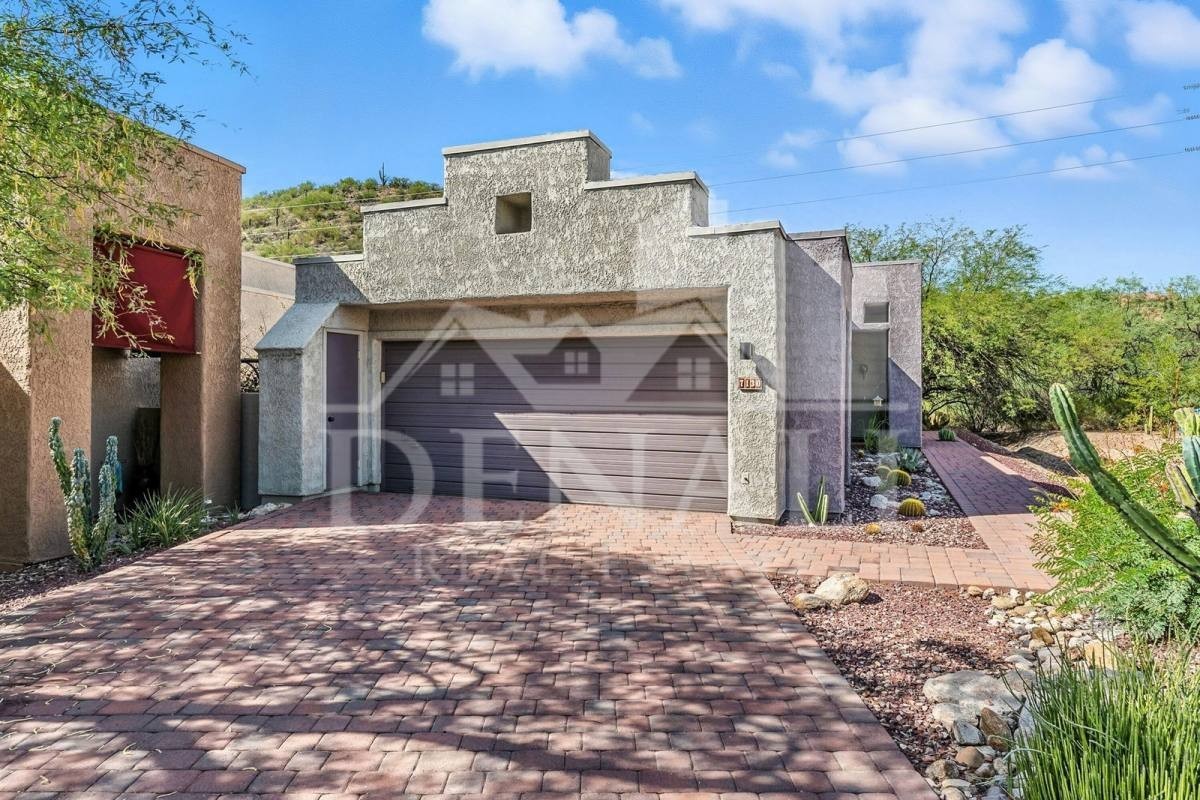 7130 E Crystal Mist Dr - Photo 2 of 10