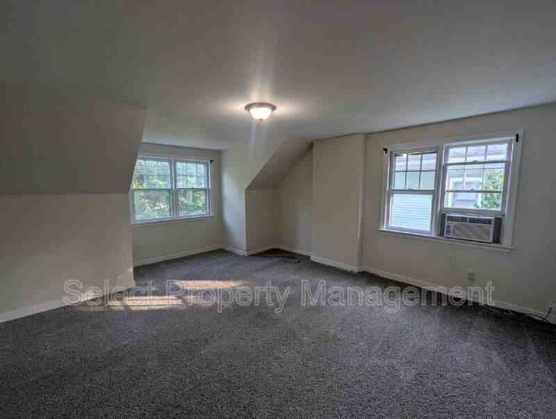 1226 Elmwood Ave - Photo 4 of 17