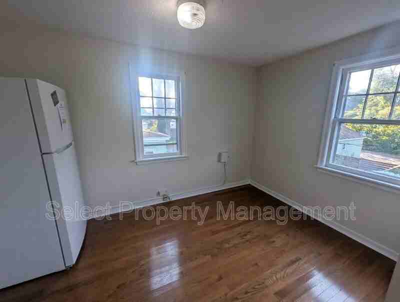 1226 Elmwood Ave - Photo 6 of 17