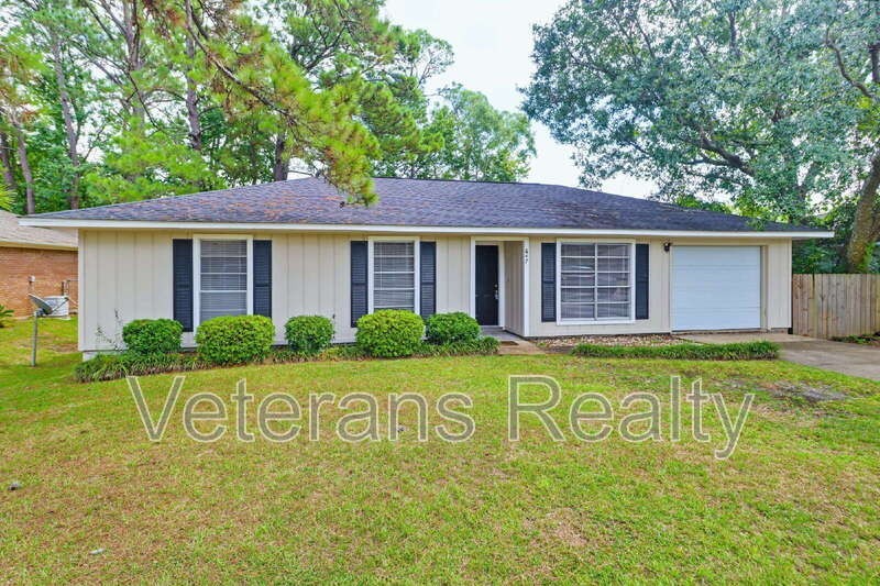 647 Michelle Dr - Photo 3 of 25