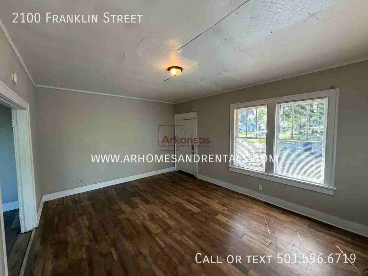 2100 Franklin St - Photo 2 of 15