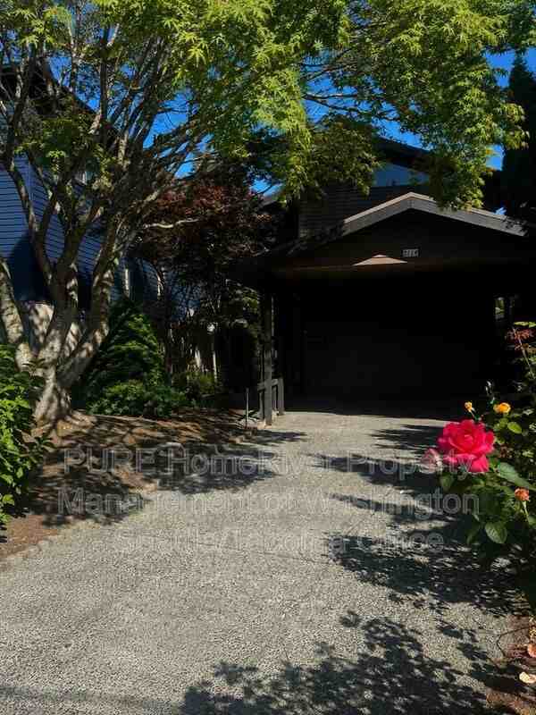 2114 41st Ave Sw - Photo 2 of 36