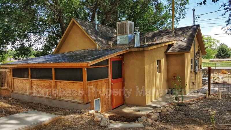 2300 Southside River Rd - Photo 4 of 17