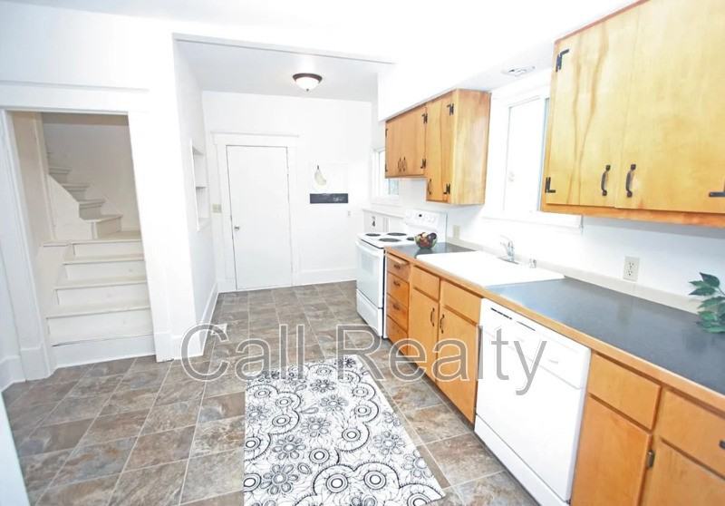 1419 E 11th Ave - Photo 4 of 13