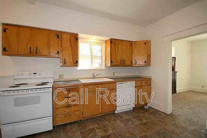 1419 E 11th Ave - Photo 6 of 13