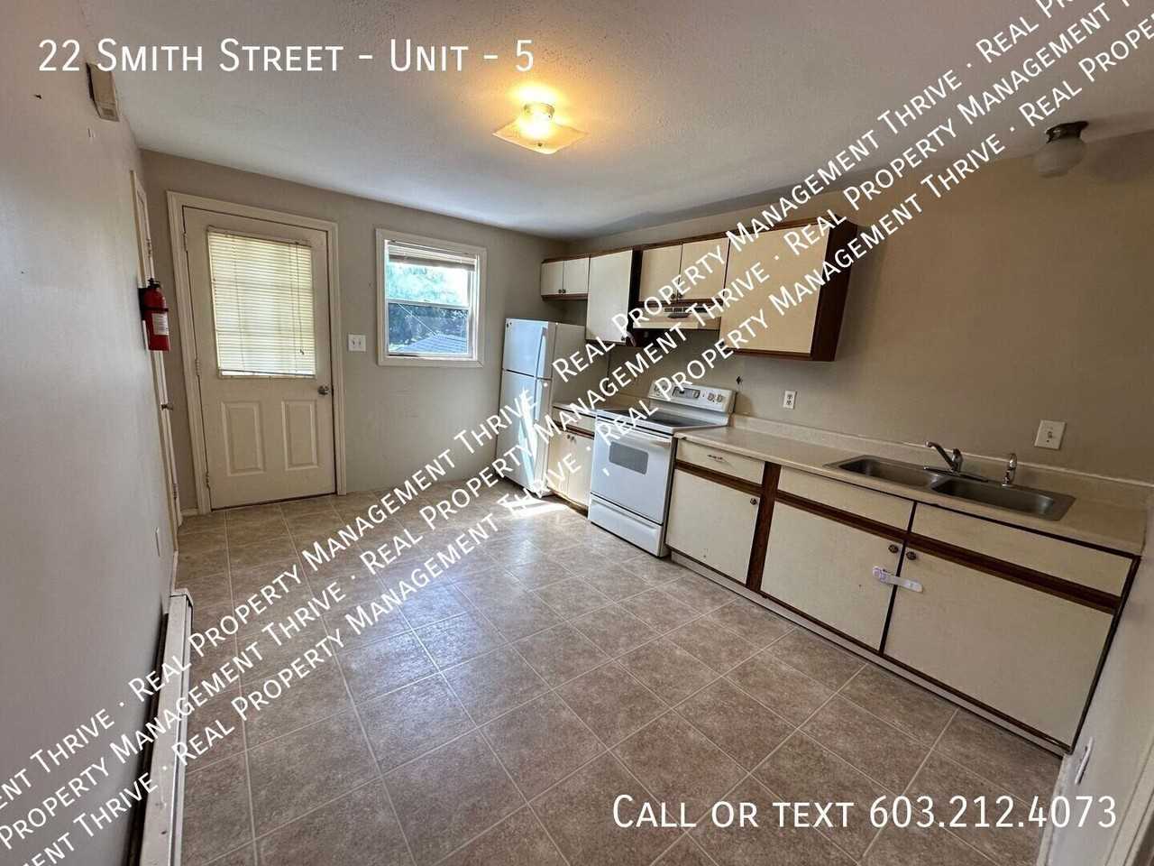 22 Smith St #5 - Photo 7 of 20