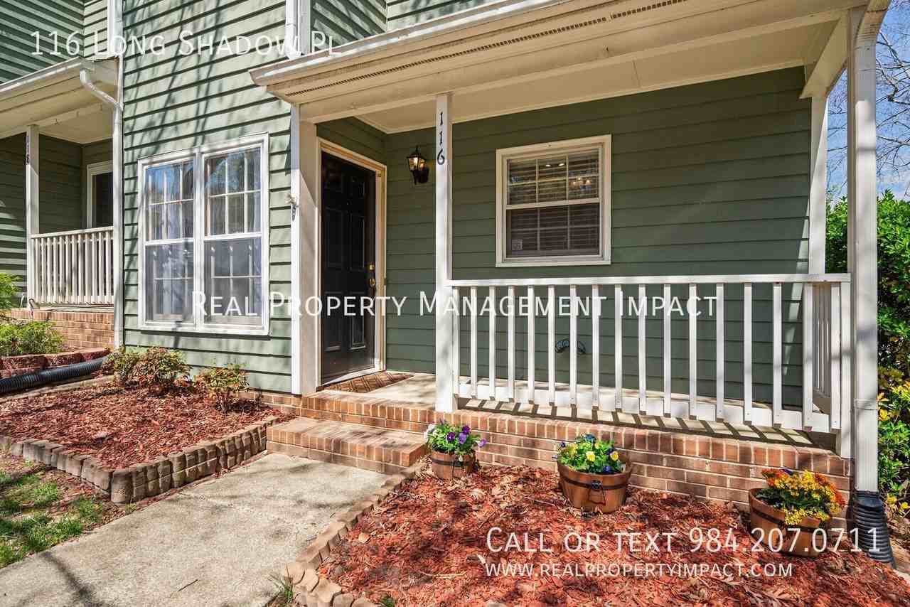 116 Long Shadow Pl - Photo 4 of 41