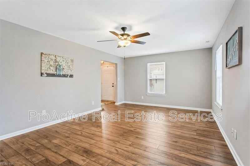 623 Redhorse Ln - Photo 4 of 20