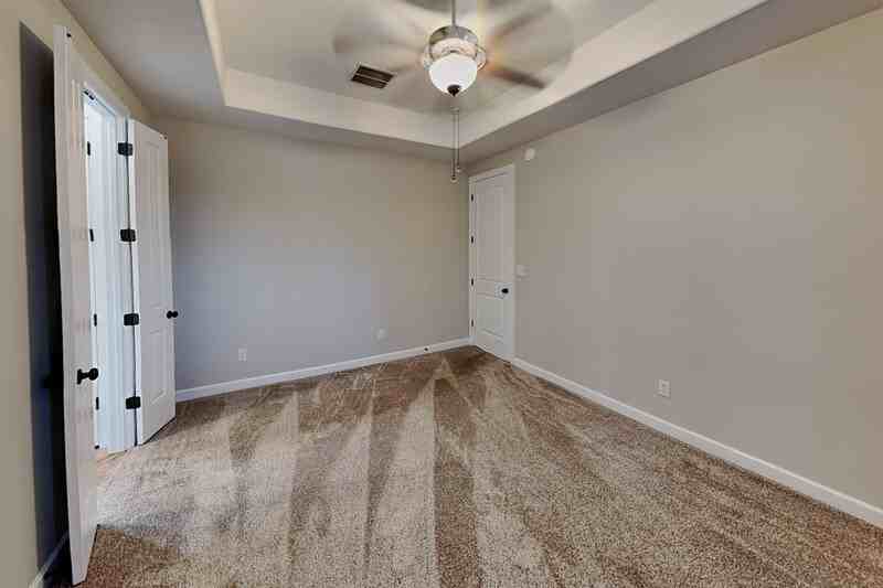 1977 Rochelle Ln - Photo 7 of 16