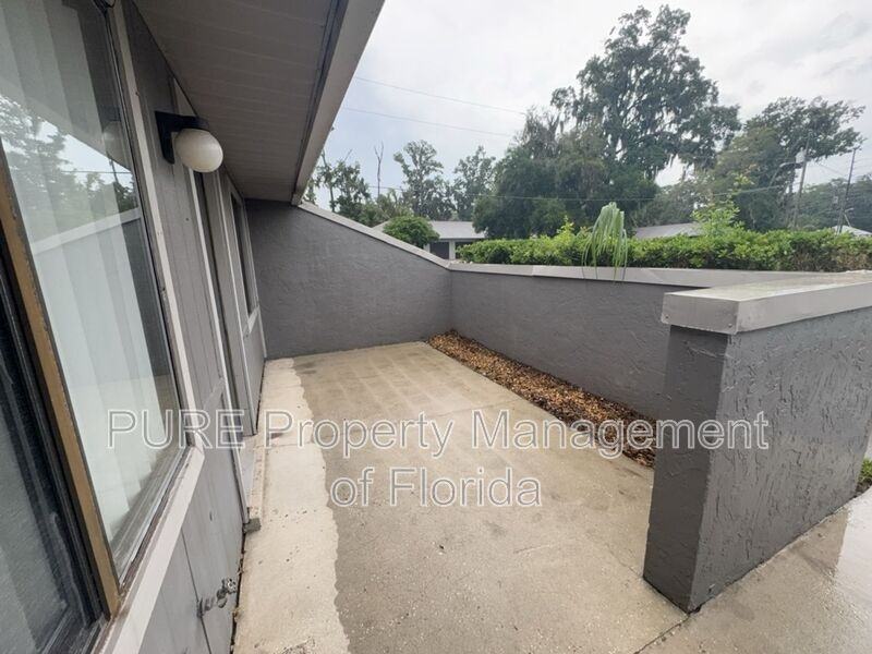 3002 Seterrace #A - Photo 2 of 28