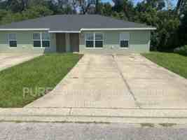 featured image of 2263 Ne 78th Ln #A