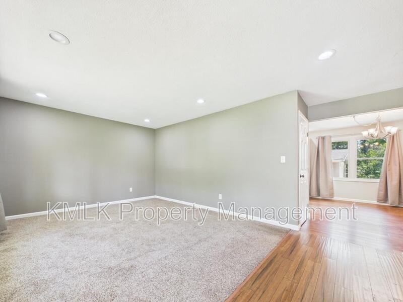 3901 Vira Rd - Photo 5 of 38