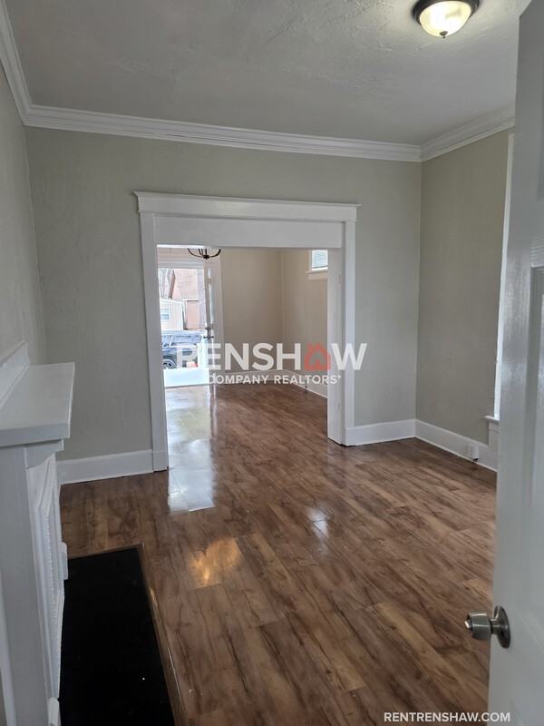1571 E Mclemore Ave - Photo 6 of 12