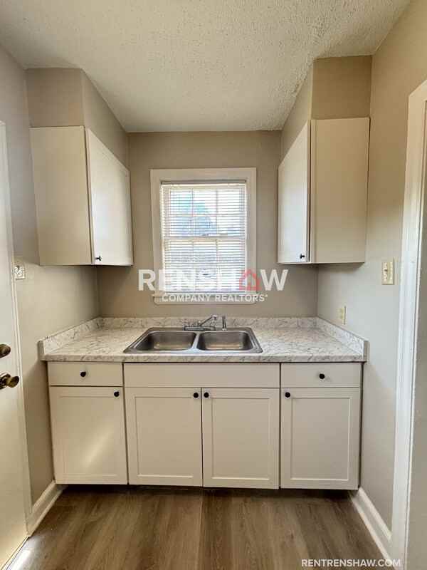 3778 Park Ave - Photo 7 of 15