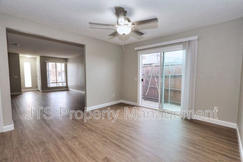 2010 Wyda Way - Photo 4 of 50