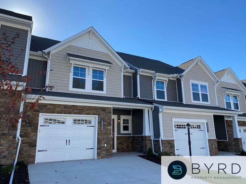 18549 Palisades Rdg - Photo 3 of 37