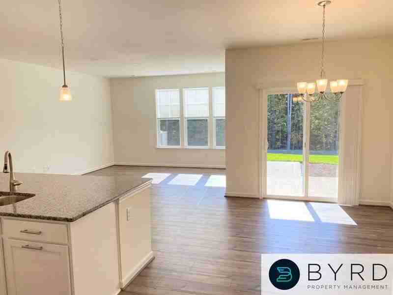 18549 Palisades Rdg - Photo 7 of 37