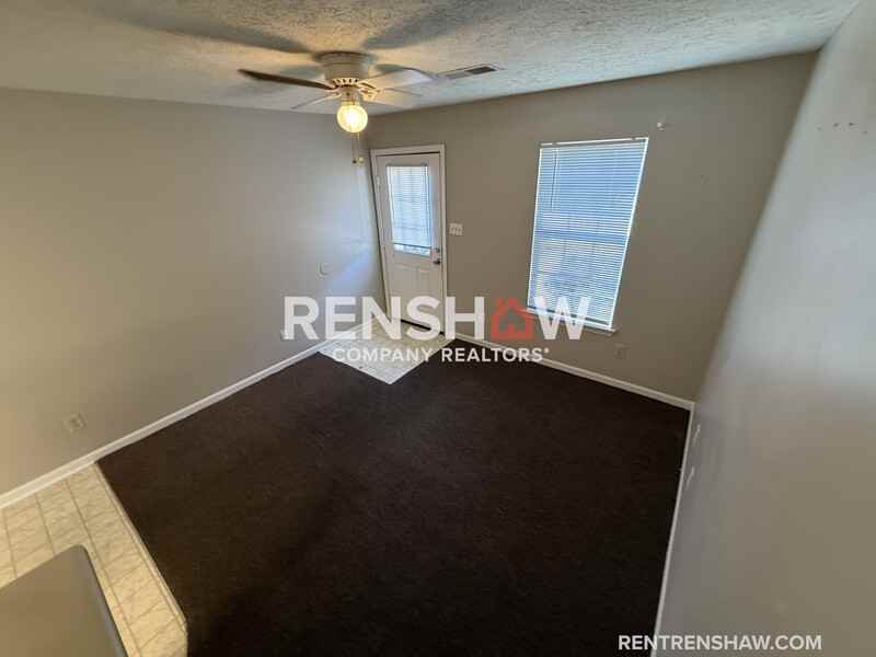 149 W Deaderick St #C - Photo 3 of 10