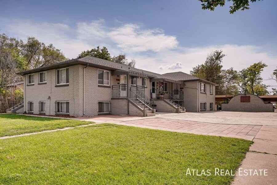 1383 Lansing St - Photo 7 of 29