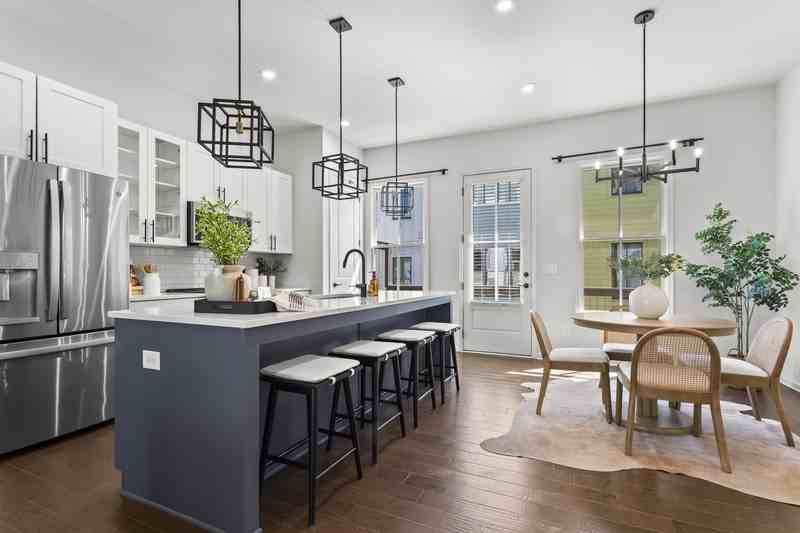 718 Needletail Way - Photo 3 of 18
