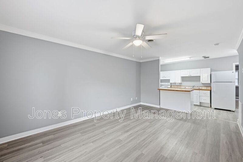 322 N Key St #136 - Photo 6 of 13