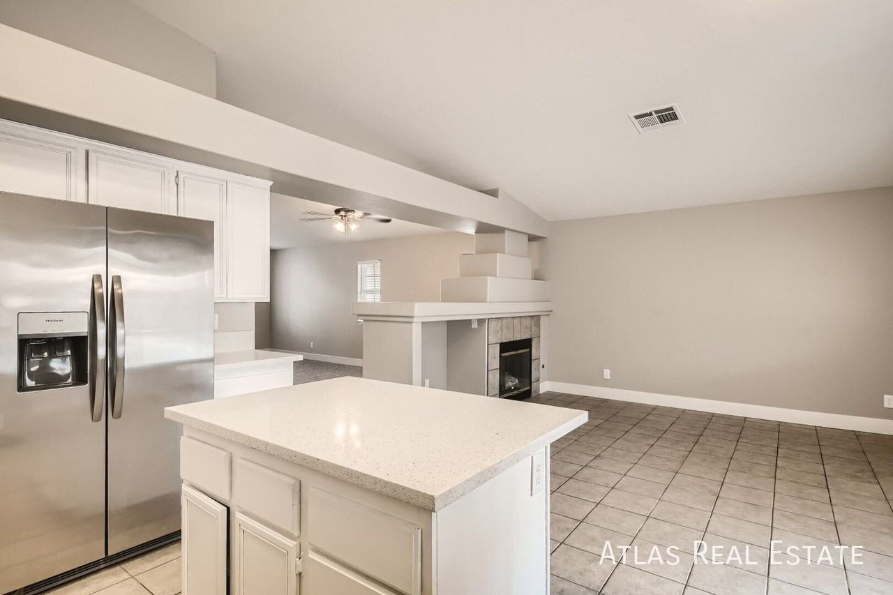 4608 Reliant St - Photo 5 of 18