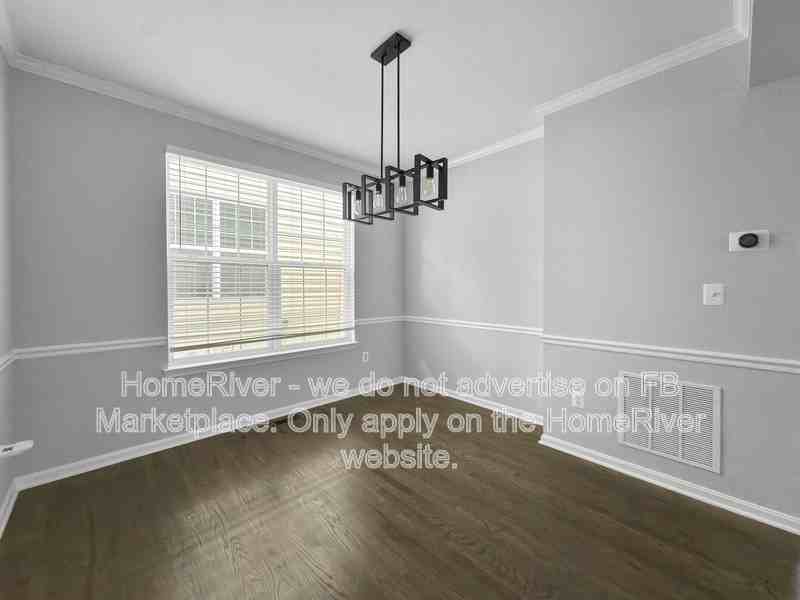 3642 Eagle Ridge Dr - Photo 4 of 22