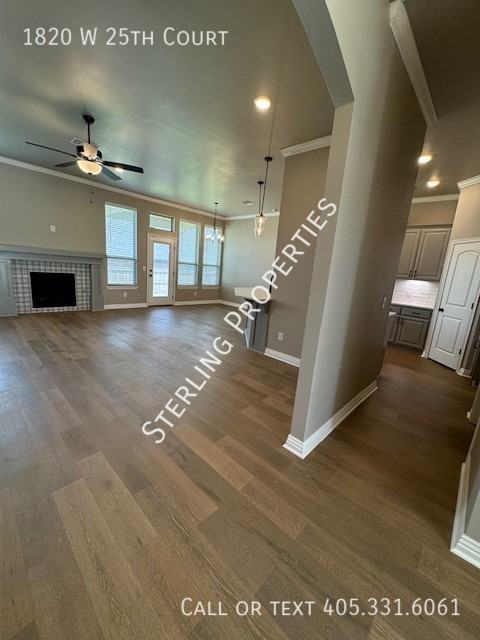 1820 W 25th Ct - Photo 5 of 30