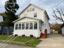 featured image of 1125 Bement St